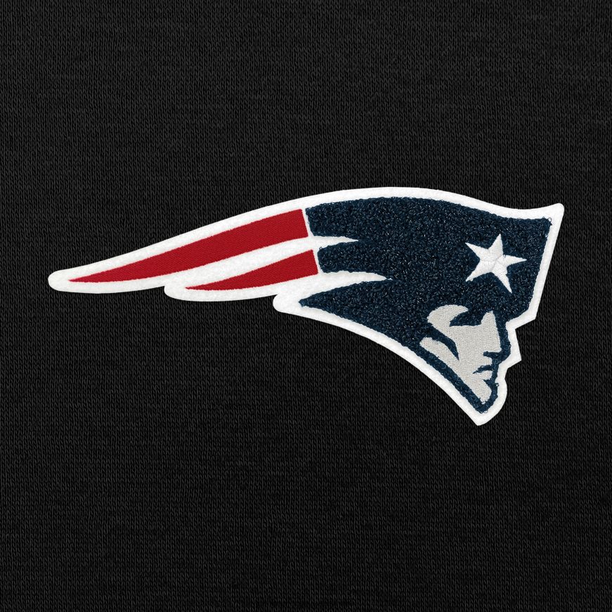 Women Antigua Black Victory Crewneck Chenille Pullover Sweatshirt ZZ06V22428 Patriots Jersey Clothing