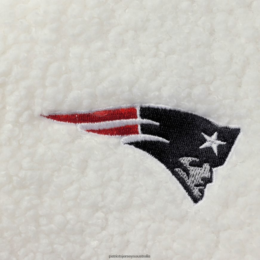 Women Concepts Sport Cream Fluffy Hoodie Top & Shorts Set ZZ06V22851 Patriots Jersey Clothing